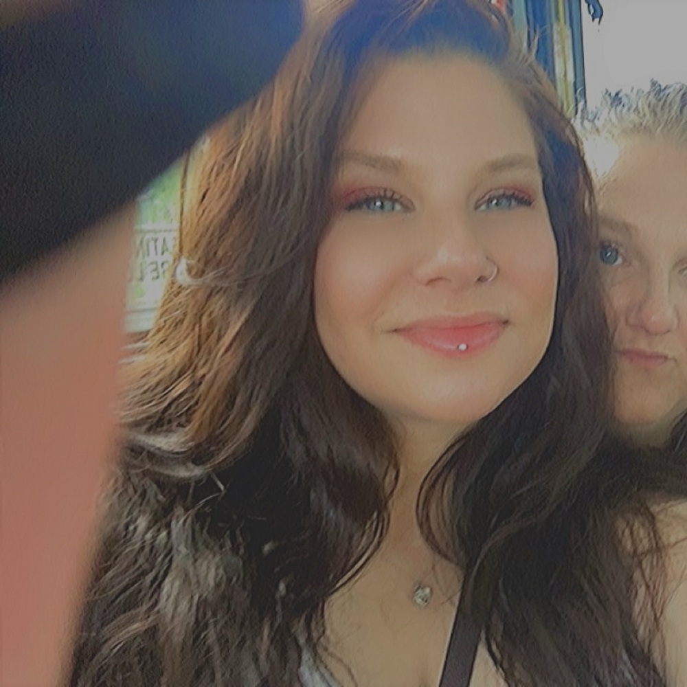 Meet your Posher, Samantha